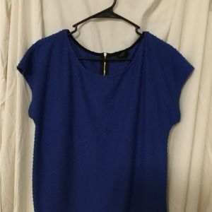 Womens blouse blue with zipper in the back